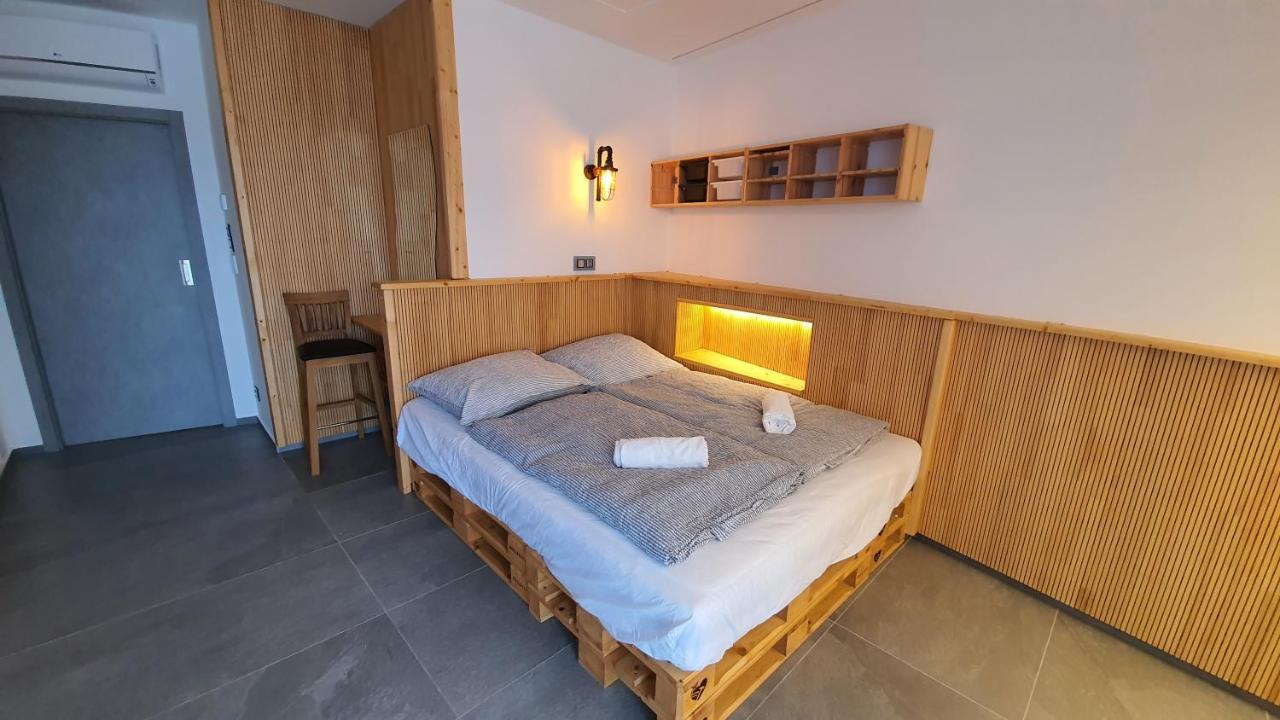 Magic Apartment Centre Mezonet 比尔森 外观 照片